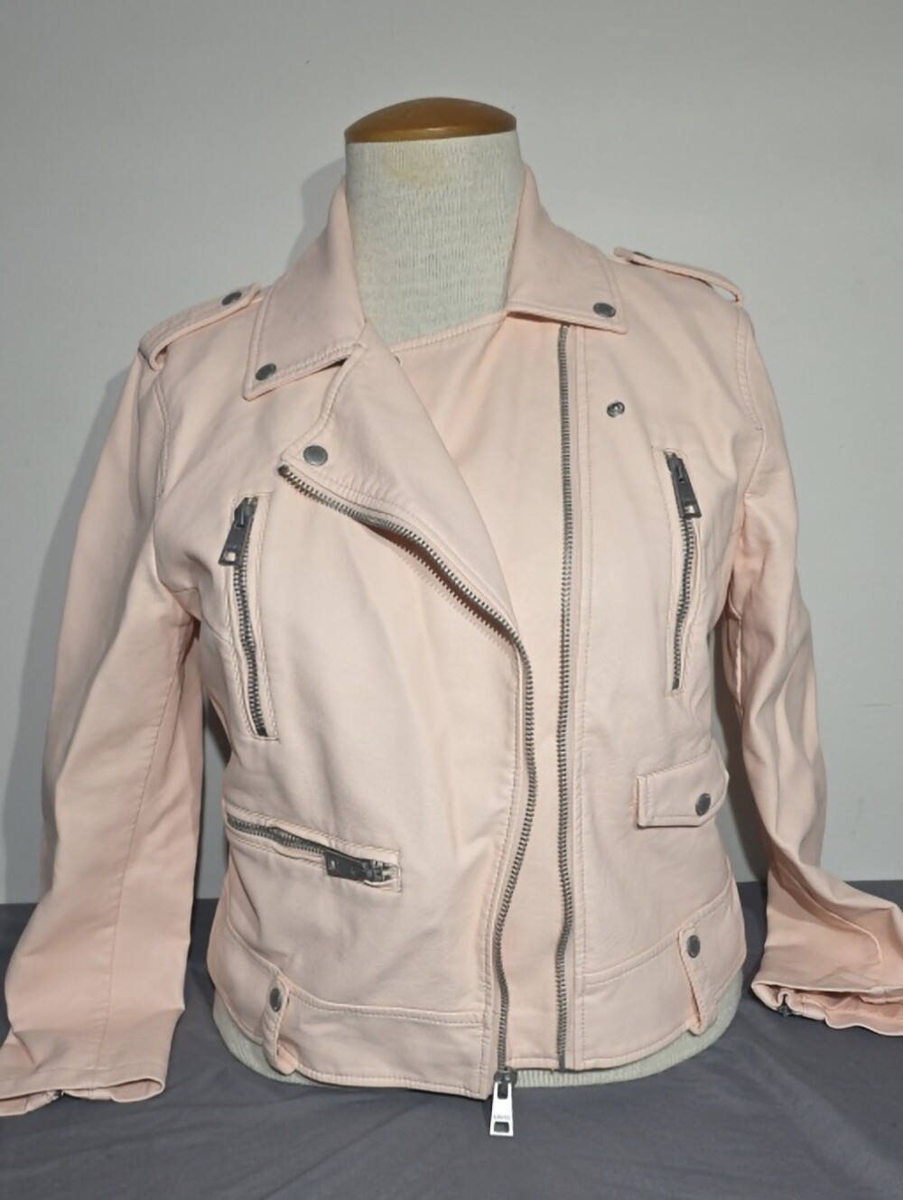 Levis Women's Pink Moto Jacket - Soft Biker Style